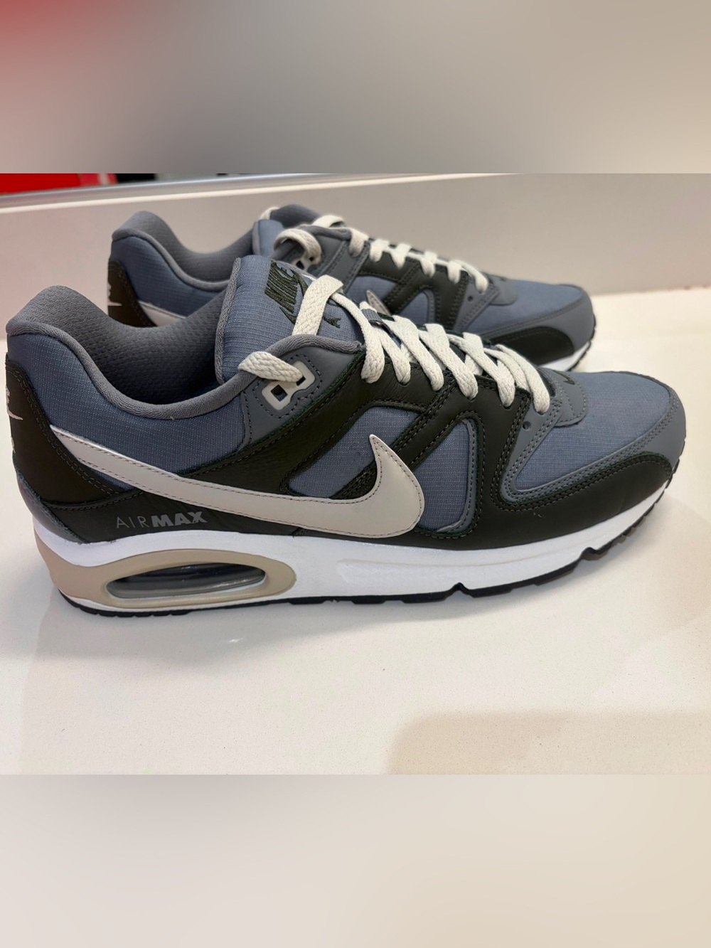 Nike Men's Air Max Grey, Black & White Low-Top Sneakers
